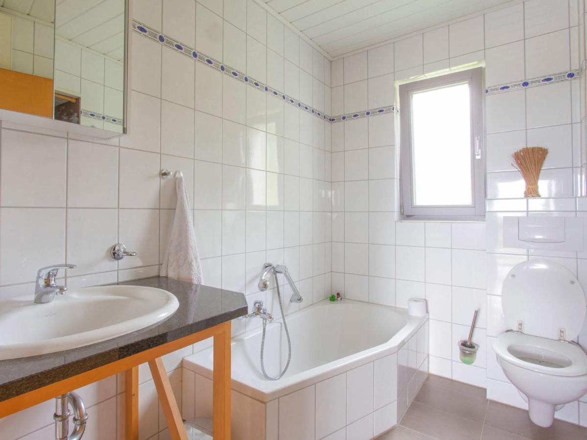 Luxurious Farmhouse Near The Ski Area Βίλα Hellenthal Εξωτερικό φωτογραφία
